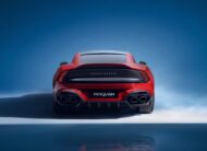 Aston Martin Vanquish V12