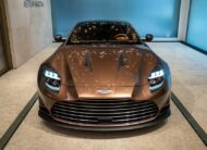 Aston Martin Vanquish V12