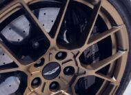 Aston Martin Vanquish V12