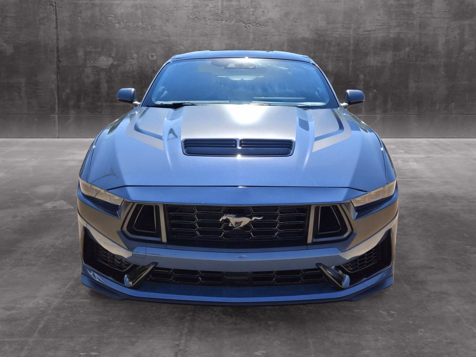 Ford Mustang Dark Horse