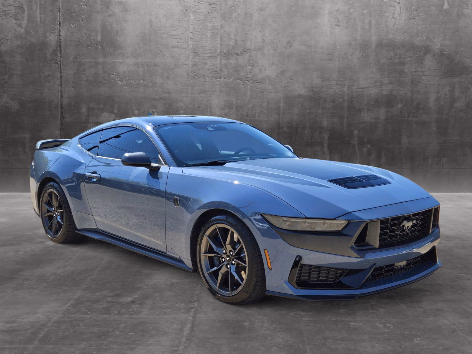 Ford Mustang Dark Horse