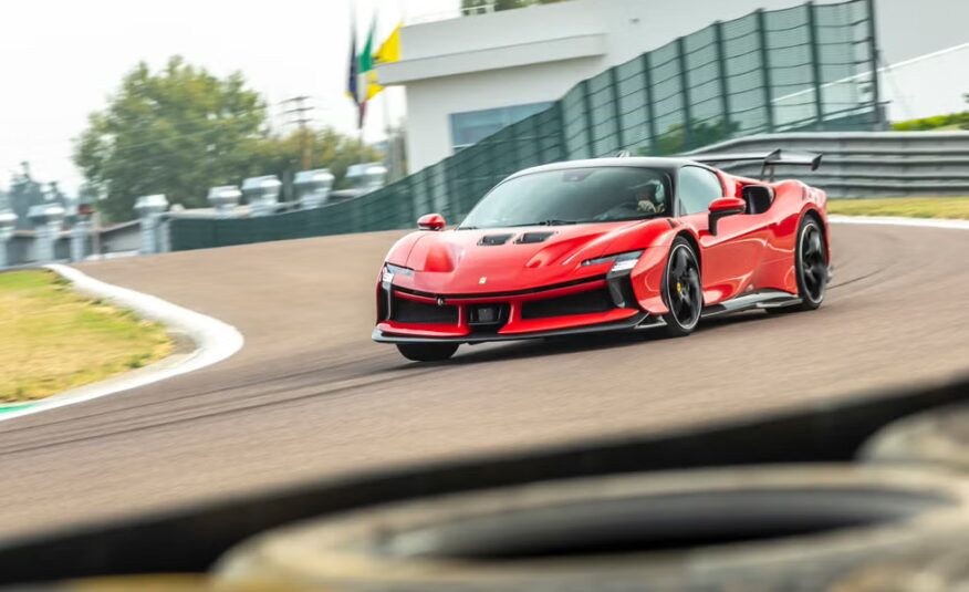 Ferrari SF 90 Stradale
